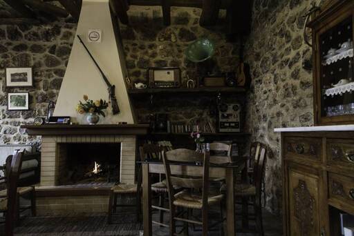 Ξενώνας Καλλιστώ - Γκούρα Φενεός - Ορεινή Κορινθία - Αγροτουρισμός