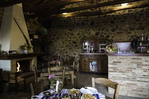 Ξενώνας Καλλιστώ - Γκούρα Φενεός - Ορεινή Κορινθία - Αγροτουρισμός