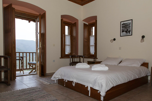 Ξενώνας Καλλιστώ - Γκούρα Φενεός - Ορεινή Κορινθία - Αγροτουρισμός